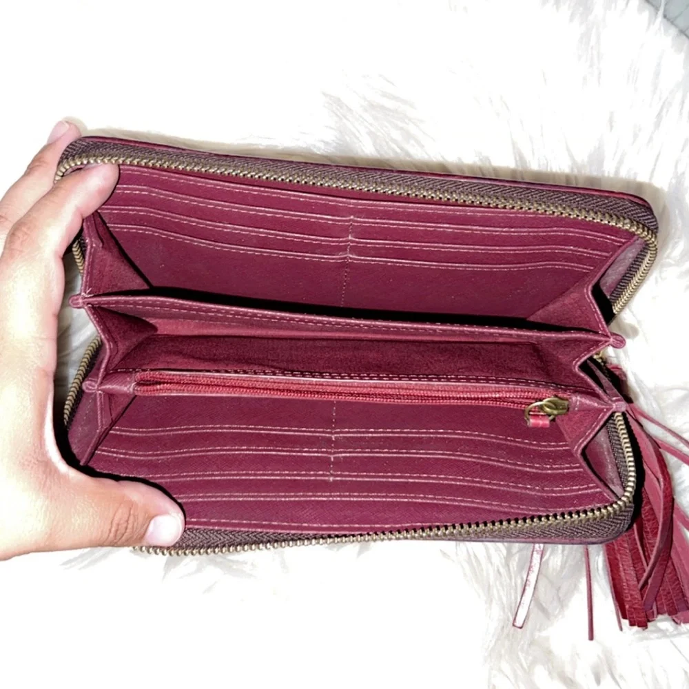 FOSSIL Burgundy Tribal Print Leather Wallet